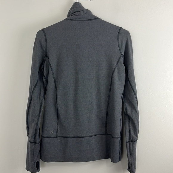 Lululemon In-Stride Gray & White Striped Running Jacket - Picture 5 of 8